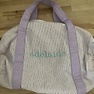 Adelaide | no-size