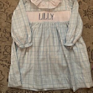 Lilly | 4T