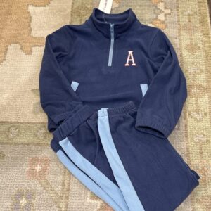 A | 4T