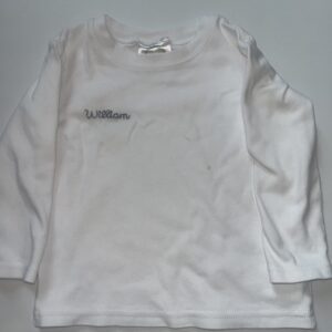 William | 2T