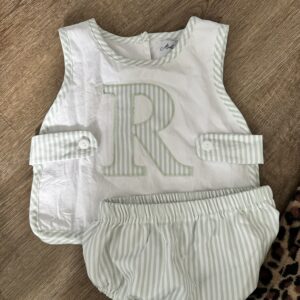 R | 6 Months (3-6M)