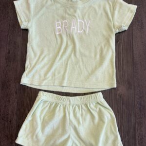 Brady | 2T