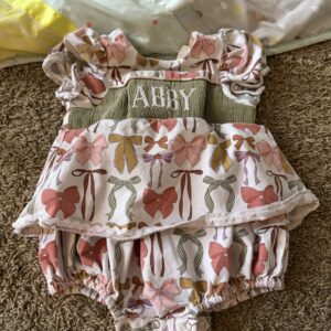 Abby | 9 Months (6-9M)