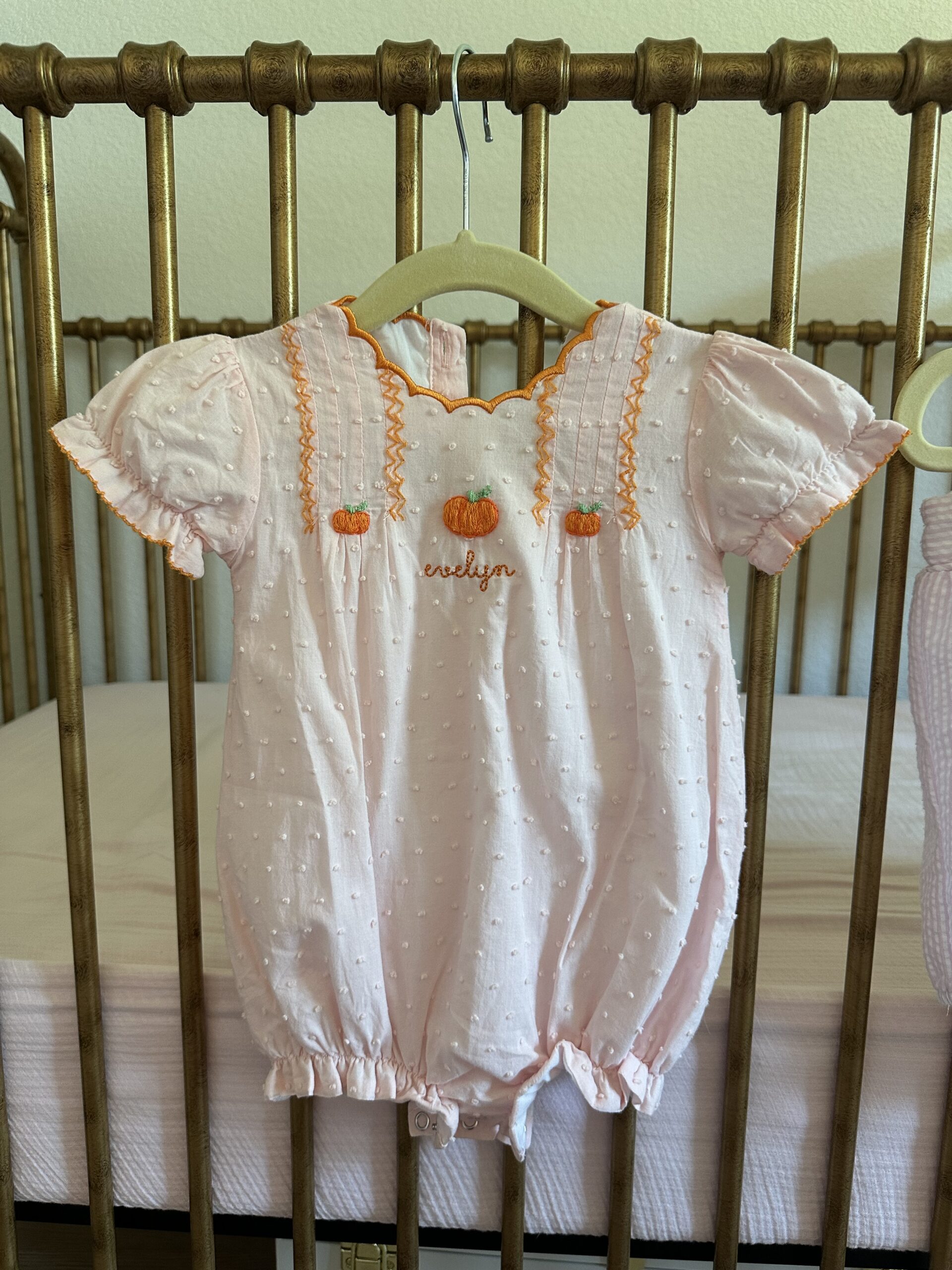 Evelyn | 9 Months (6-9M)