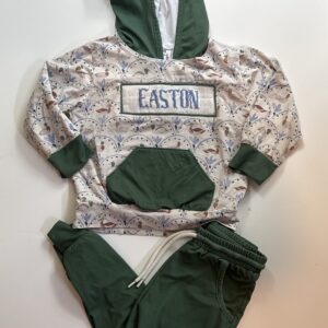 Easton | 2T
