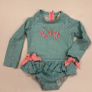 Avery | 2T